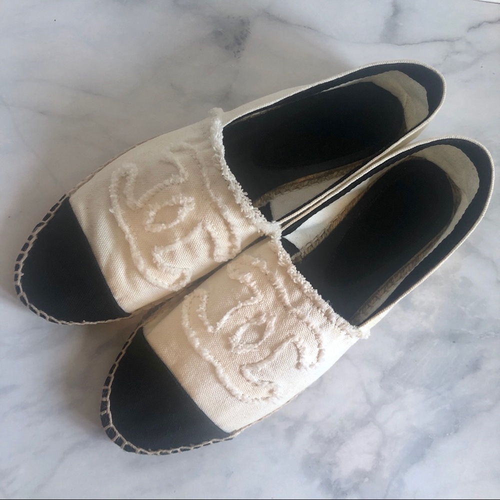 Chanel black and white espadrille canvas flats